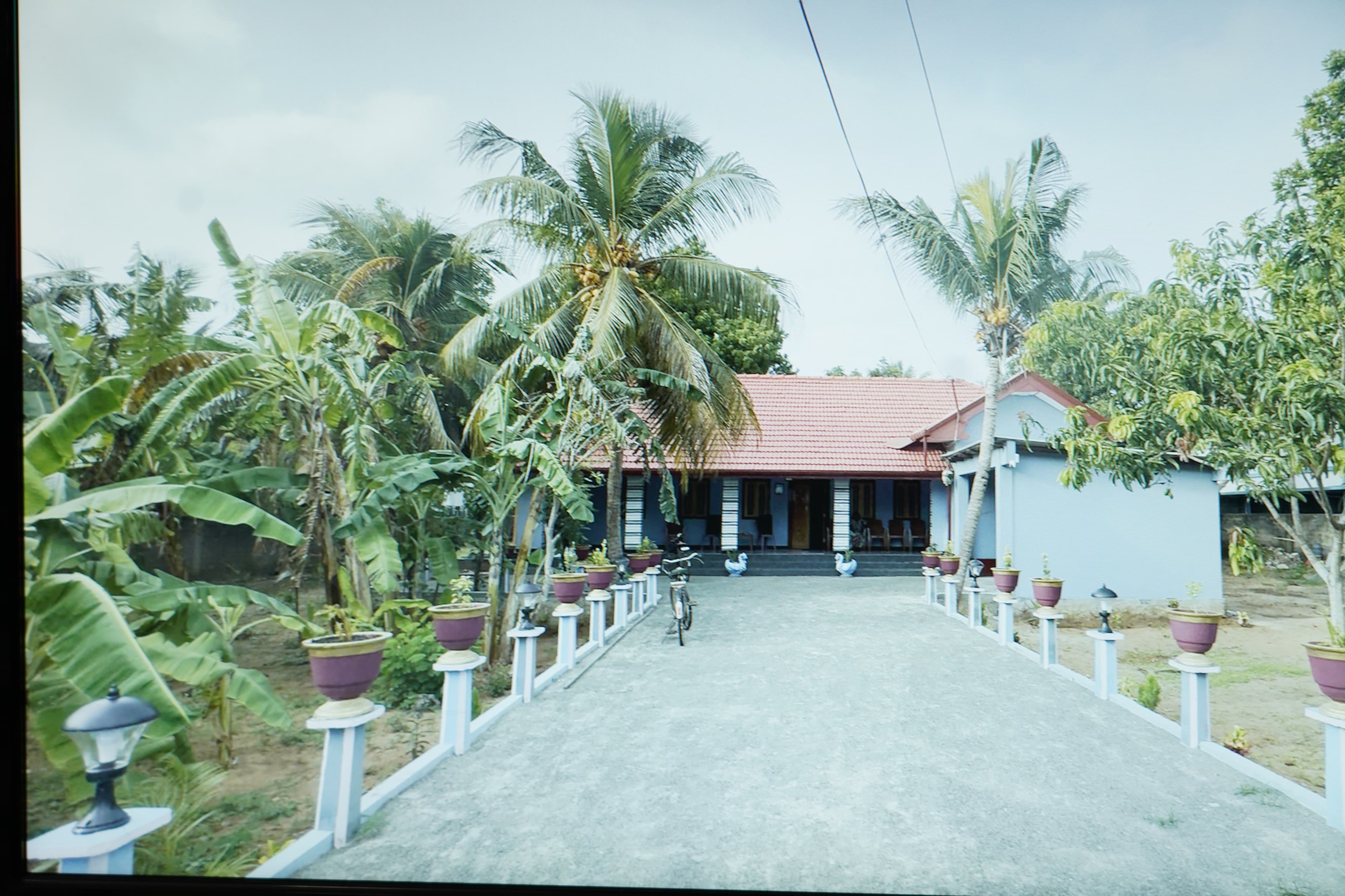 Loga Guest House Entrance